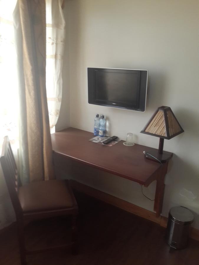 Cicada Hotel Элдорет Экстерьер фото